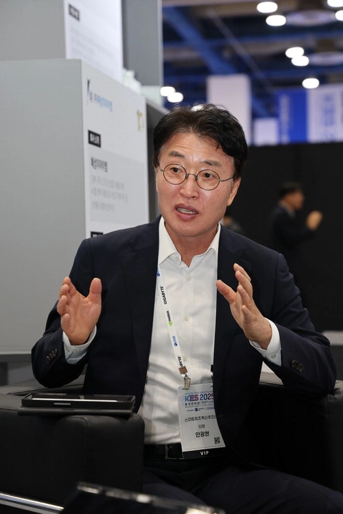 "낡은 공장만 고쳐준 게 아냐 판로까지 열어 상생 새 모델"